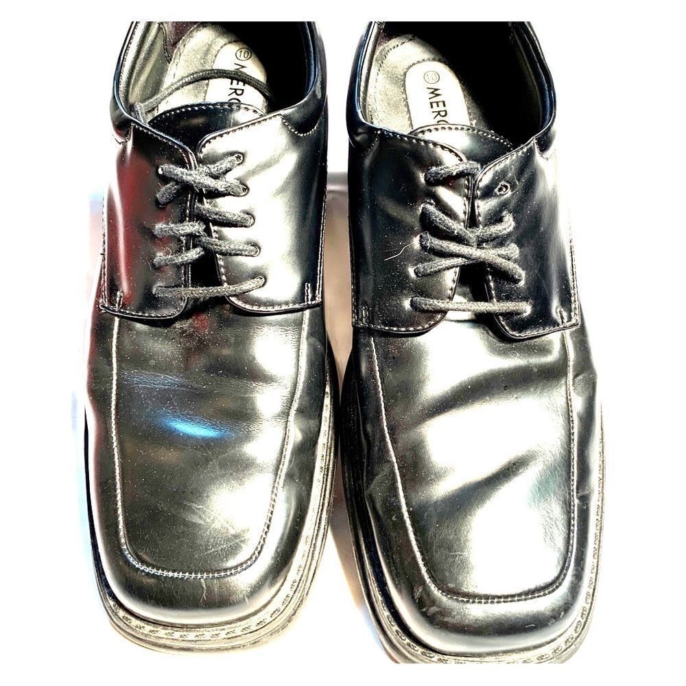 NWOB BLACK TIE UP SHOES by MERONA SIZE 10